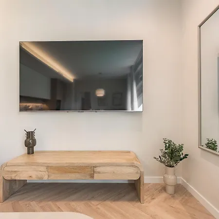 Exceptional Design In Eixample * Barcelona
