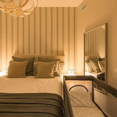 Exceptional Design In Eixample Apartment