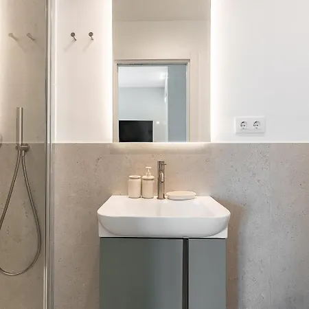 Exceptional Design In Eixample Apartment