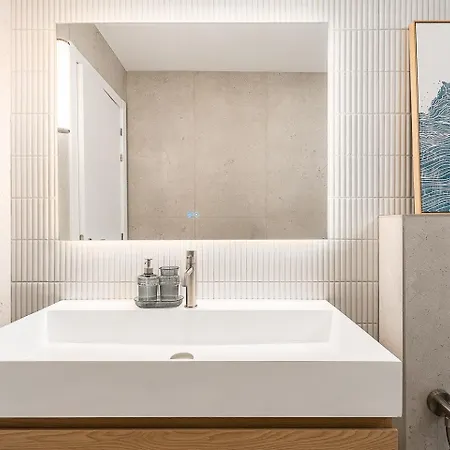 Exceptional Design In Eixample Barcelone